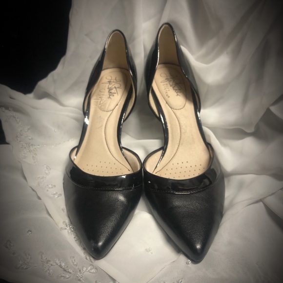 Classy, Black, Smooth & Patten Leather, Women’s Heels, by Stride Rite - Picture 2 of 8